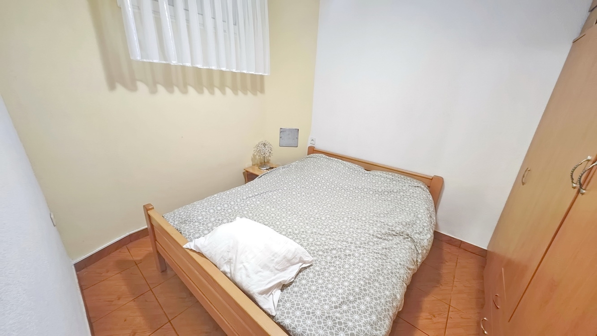 Njivice, 2 apartmaja v pritličju blizu morja!