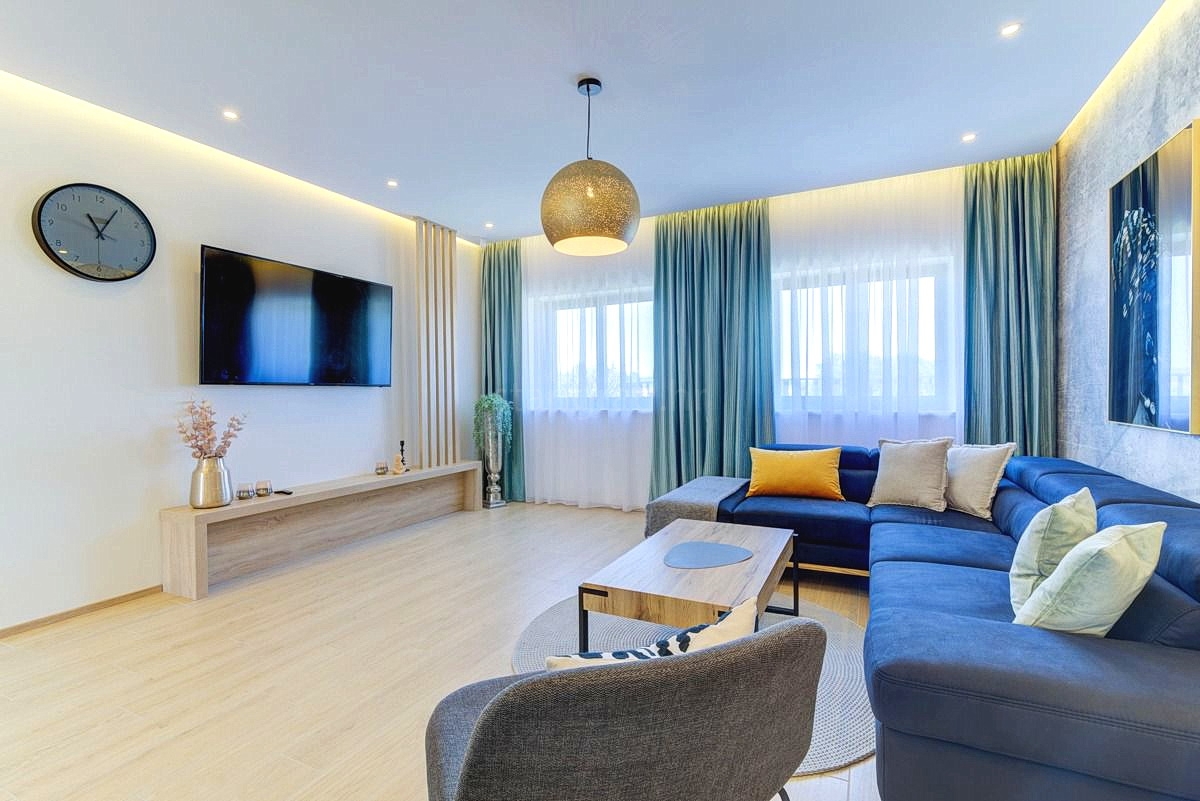 Novi Vinodolski, prekrasna vila z bazenom, savno in spa centrom!