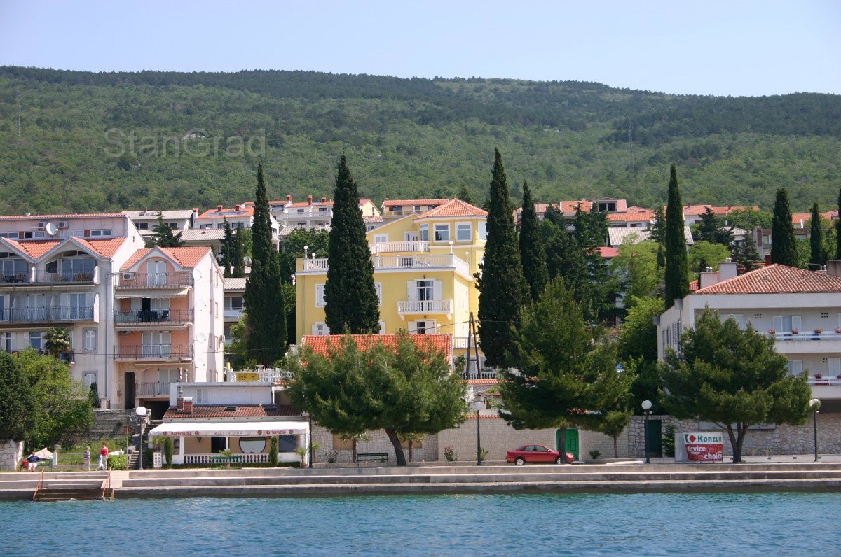 Čudovit hotel na atraktivni lokaciji