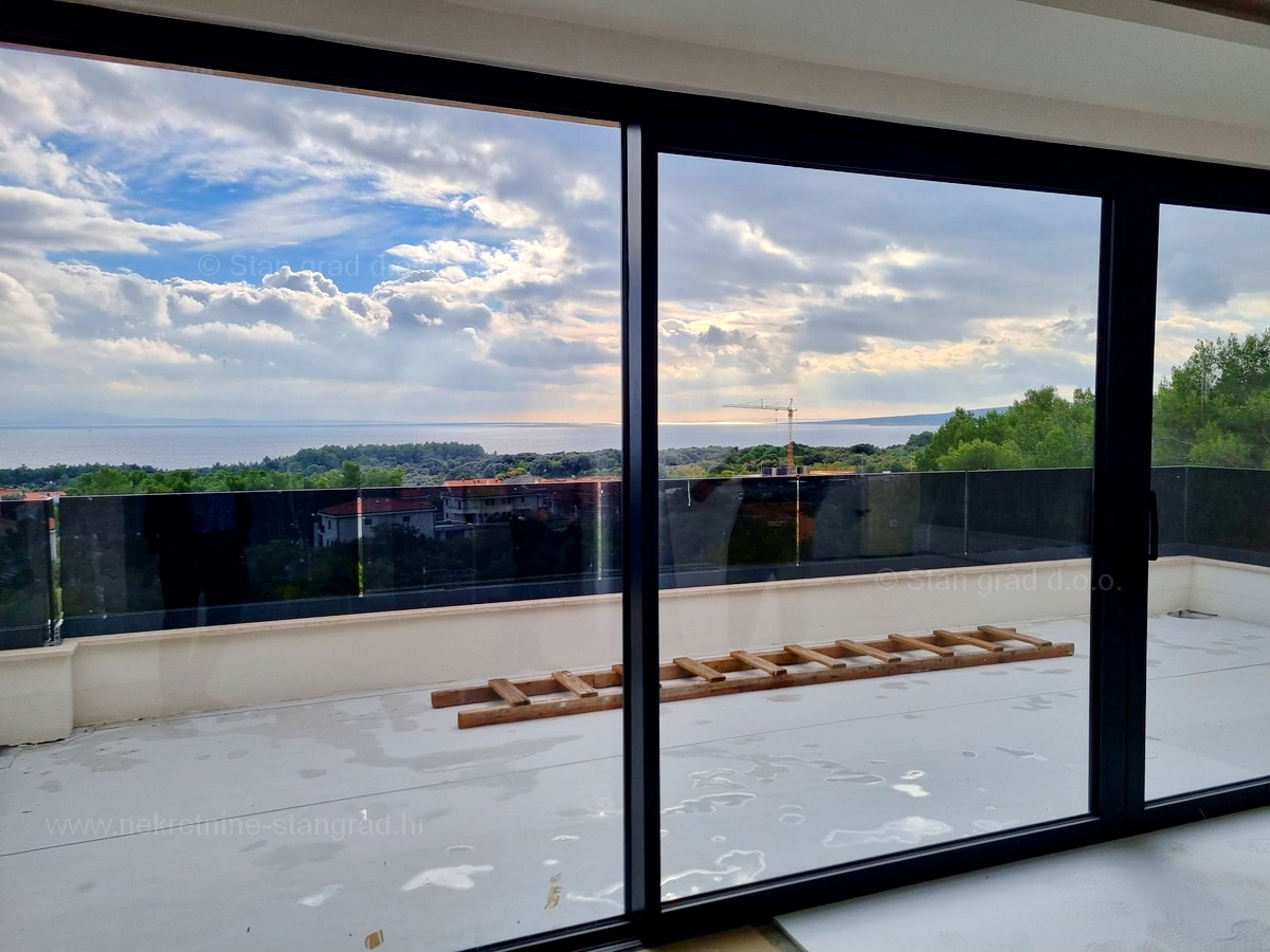 Krk, atraktiven penthouse s čudovitim pogledom na morje, PRODAJA!!