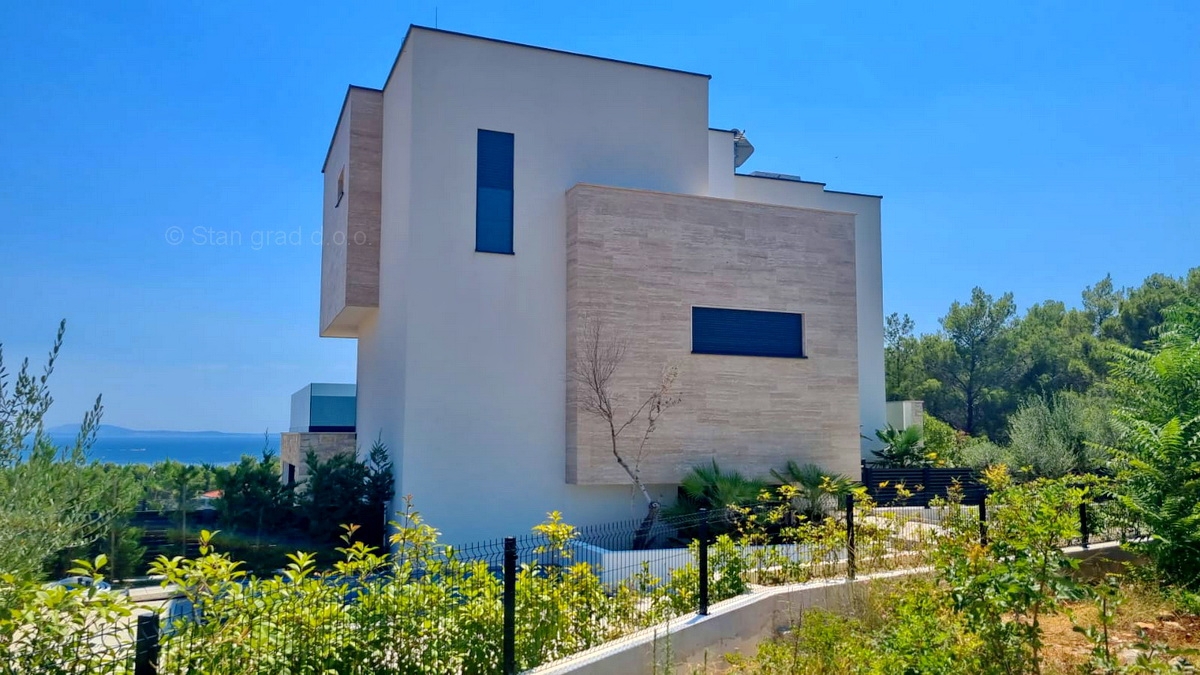Krk, atraktiven penthouse s čudovitim pogledom na morje, PRODAJA!!