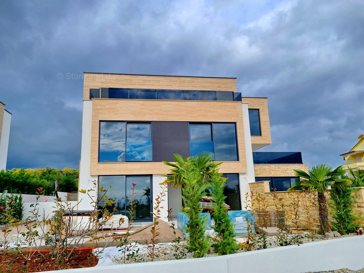 Krk, atraktiven penthouse s čudovitim pogledom na morje, PRODAJA!!