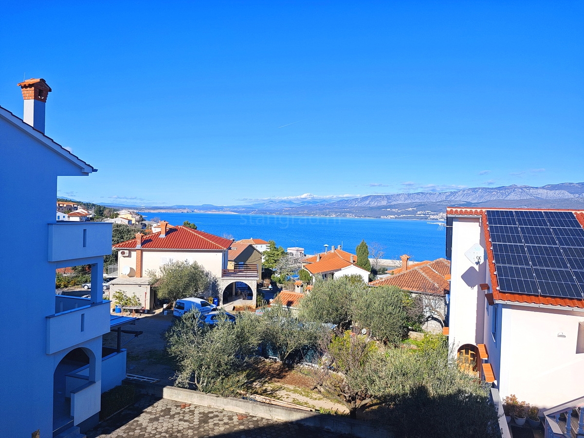 Šilo, prodamo izjemno stanovanje v drugem nadstropju na lokaciji blizu morja