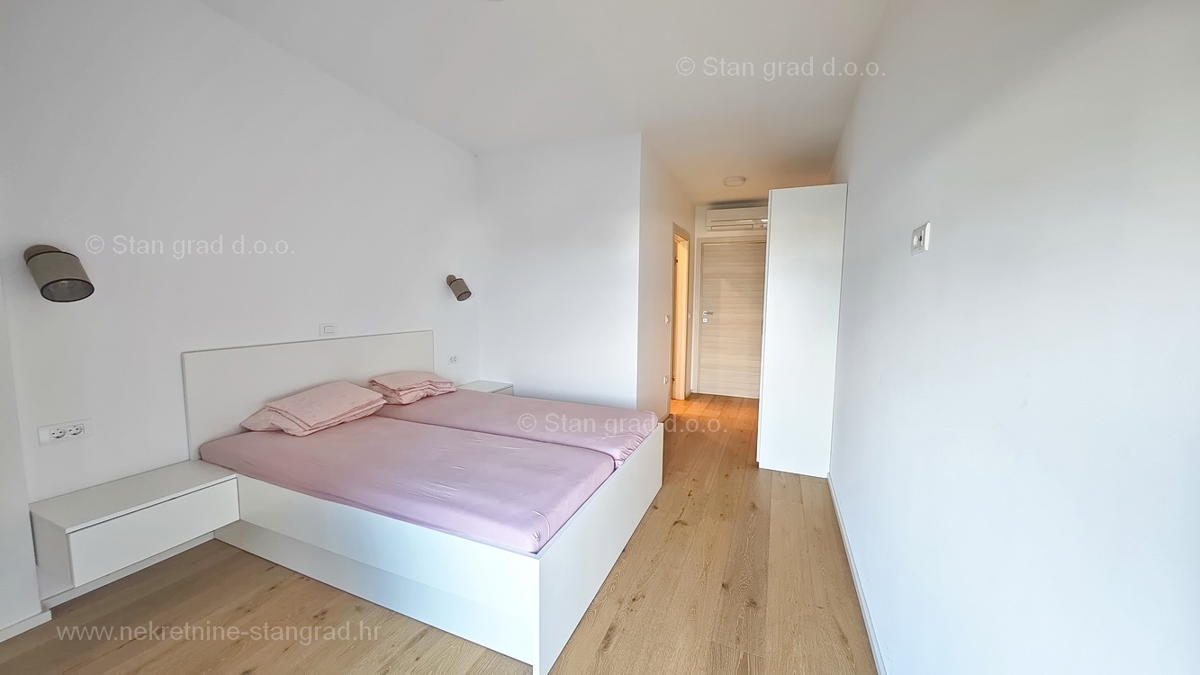 Malinska, luksuzen apartma z bazenom in pogledom na morje!