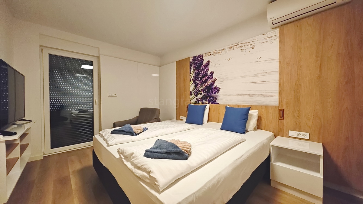 Malinska, opremljen apartma v novogradnji blizu morja!