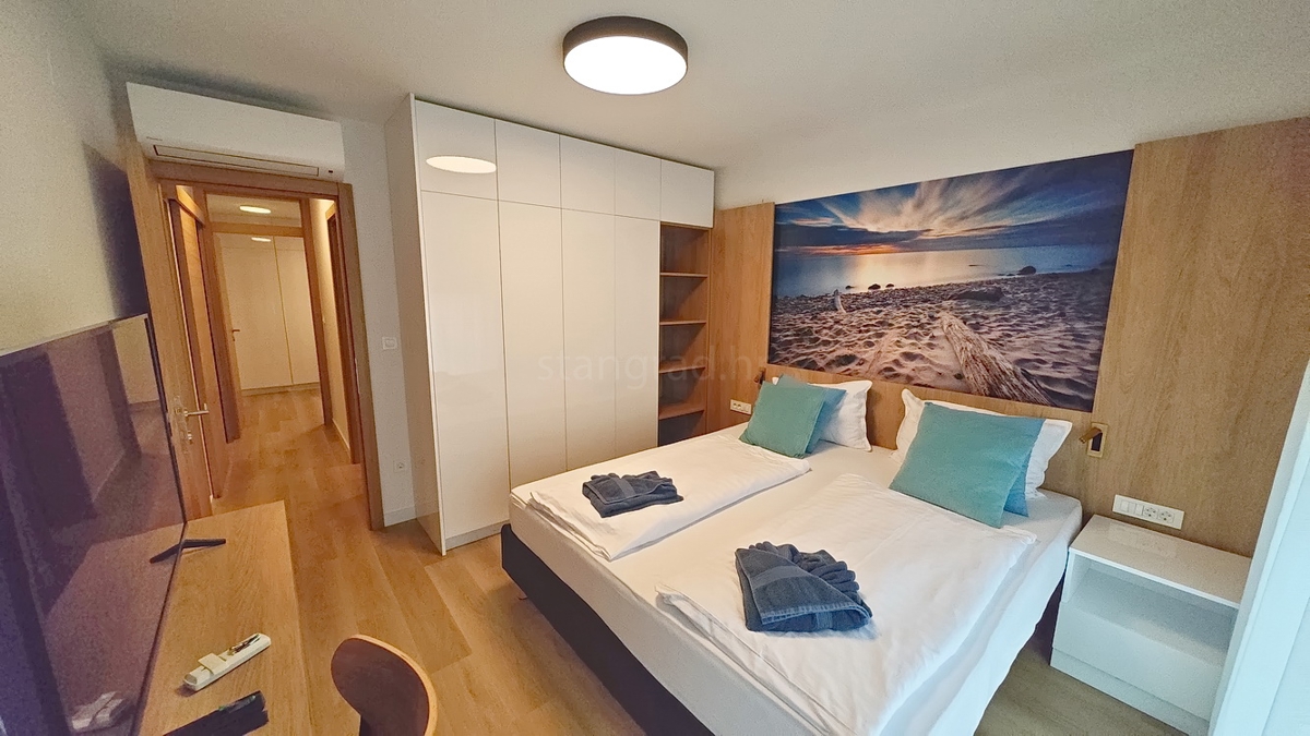 Malinska, opremljen apartma v novogradnji blizu morja!