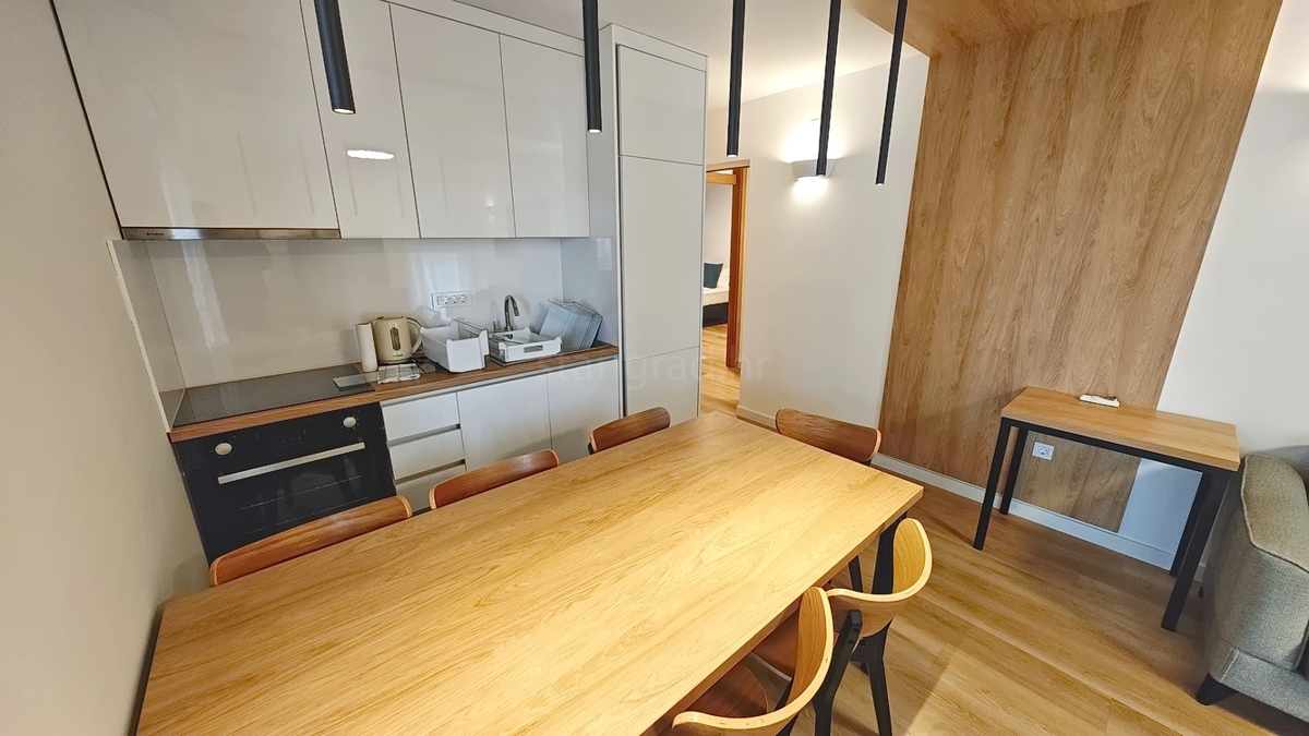 Malinska, opremljen apartma v novogradnji blizu morja!