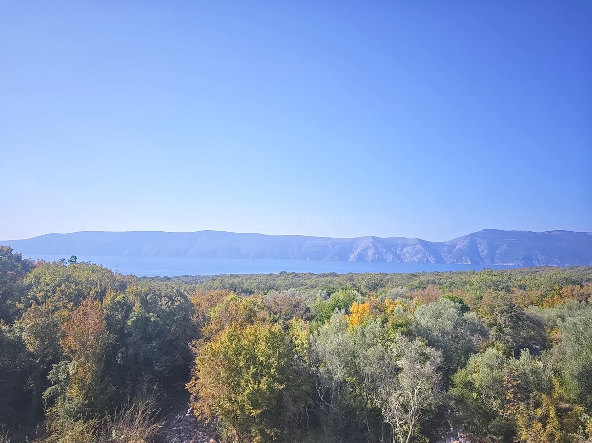 Okolica Krka, moderna hiša z odprtim pogledom na morje!