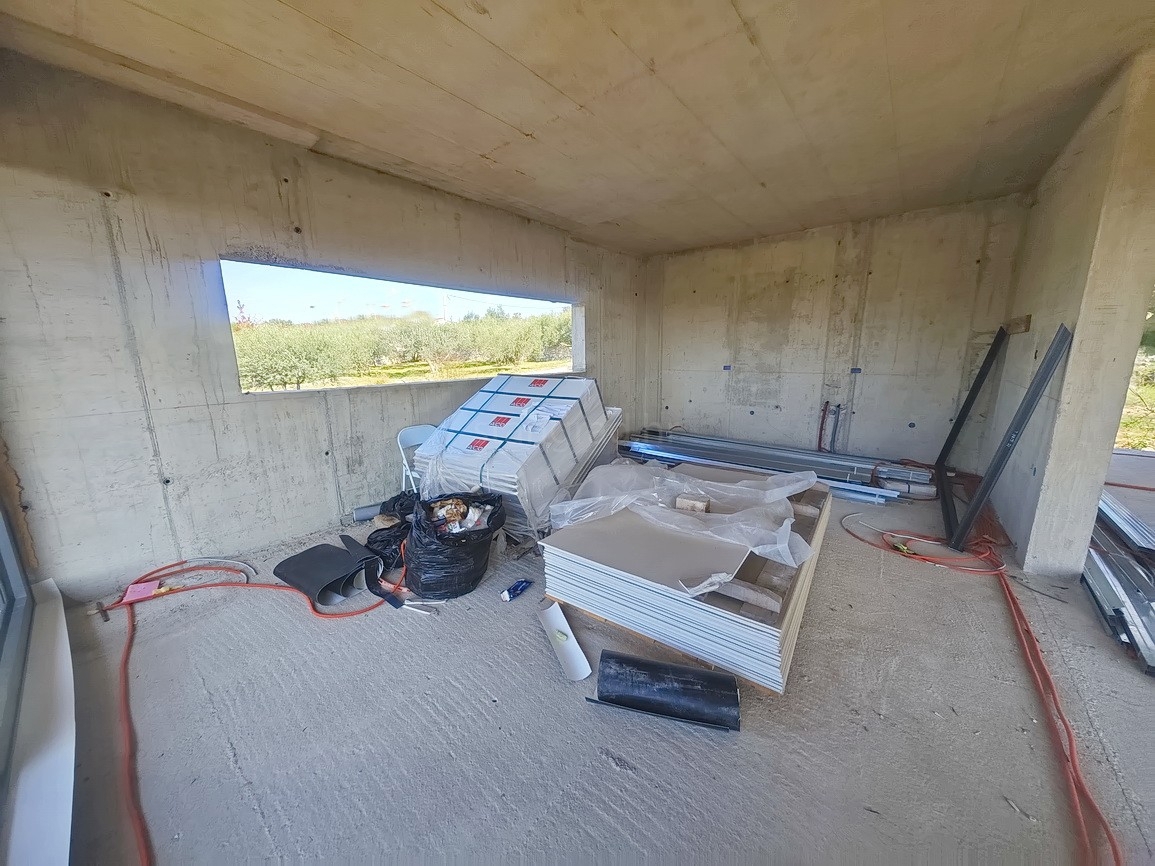 Okolica Krka, moderna hiša z odprtim pogledom na morje!