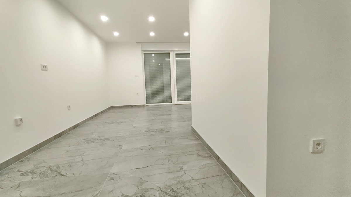 Crikvenica, izjemen apartma s pogledom na morje!