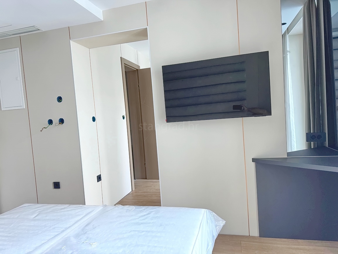 Crikvenica, moderno stanovanje v luksuzni stavbi v centru!