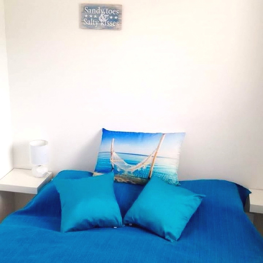 Novi Vinodolski, opremljena garsonjera v centru, 200 m od morja! Priložnost!