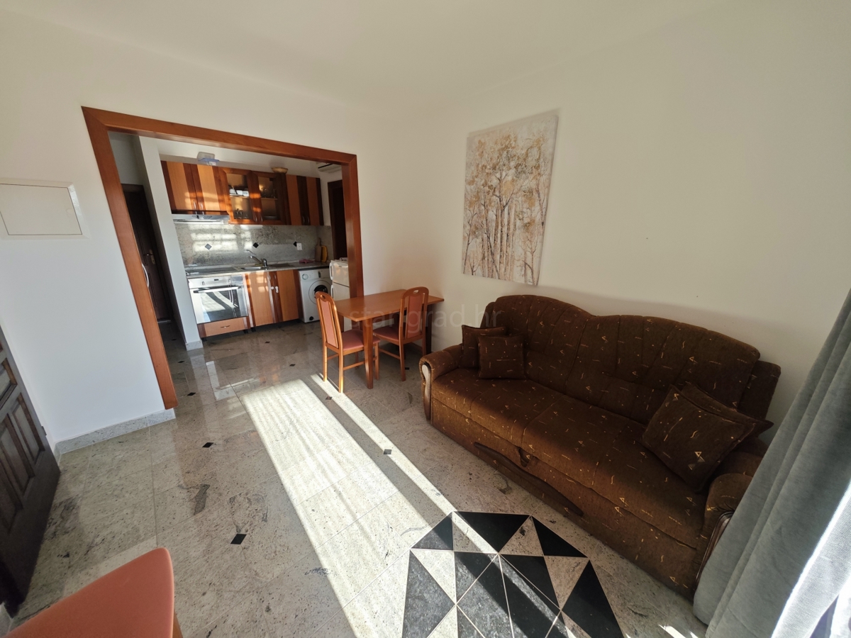 Krk, dvosobno stanovanje v 1. nadstropju s pogledom na morje!