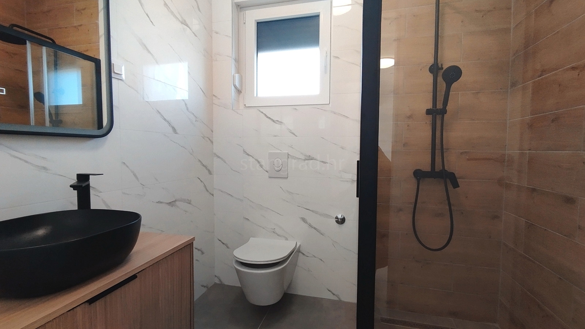 Novi Vinodolski, novo dvosobno stanovanje 1. nadstropje z razgledom!