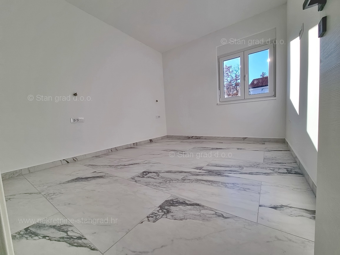 Uvala Soline, apartma v 2. nadstropju s pogledom na morje!