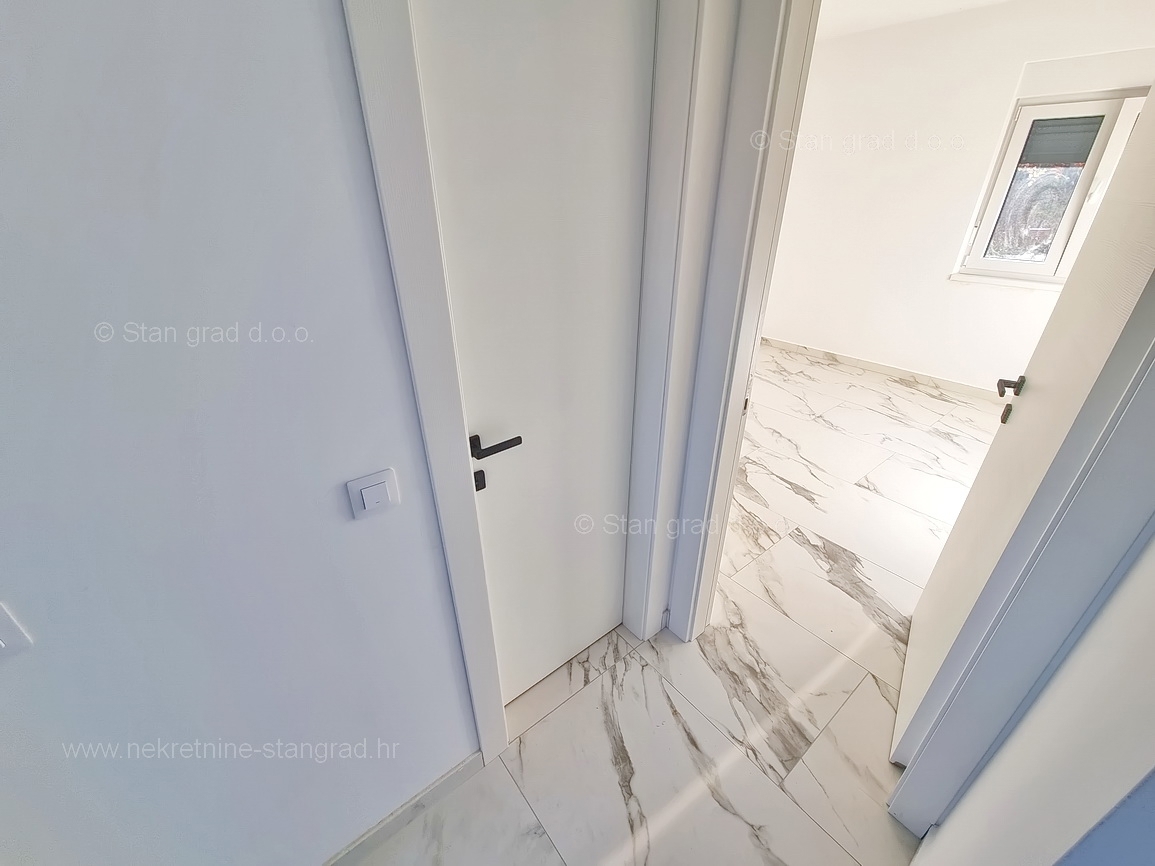 Uvala Soline, apartma v 2. nadstropju s pogledom na morje!