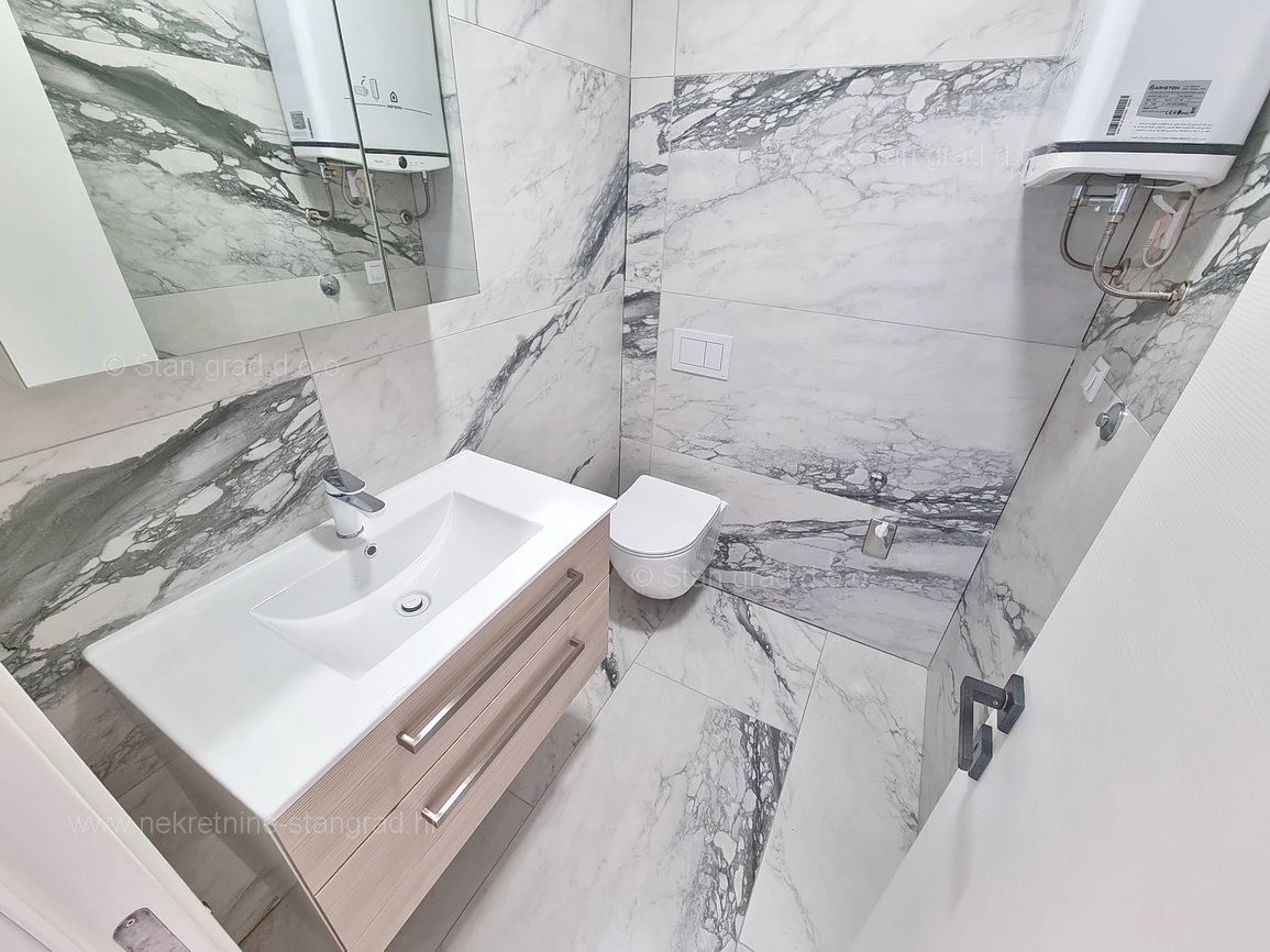 Uvala Soline, apartma v 2. nadstropju s pogledom na morje!