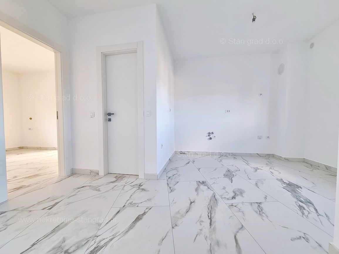 Uvala Soline, apartma v 2. nadstropju s pogledom na morje!