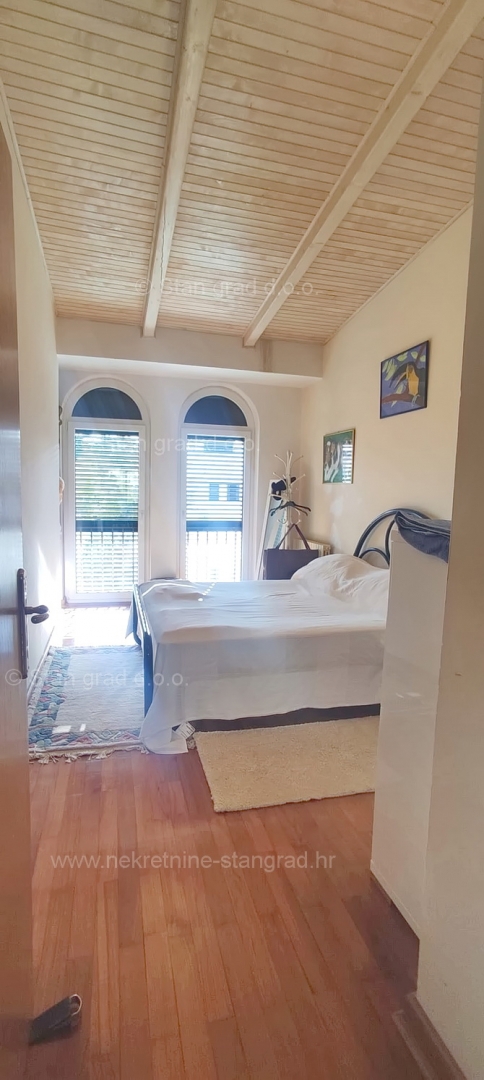 Malinska, opremljen apartma blizu plaže!
