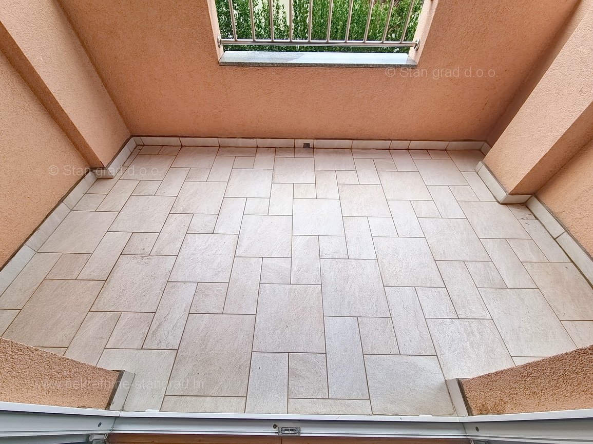 Malinska, opremljen apartma v 2. nadstropju s pogledom na morje!
