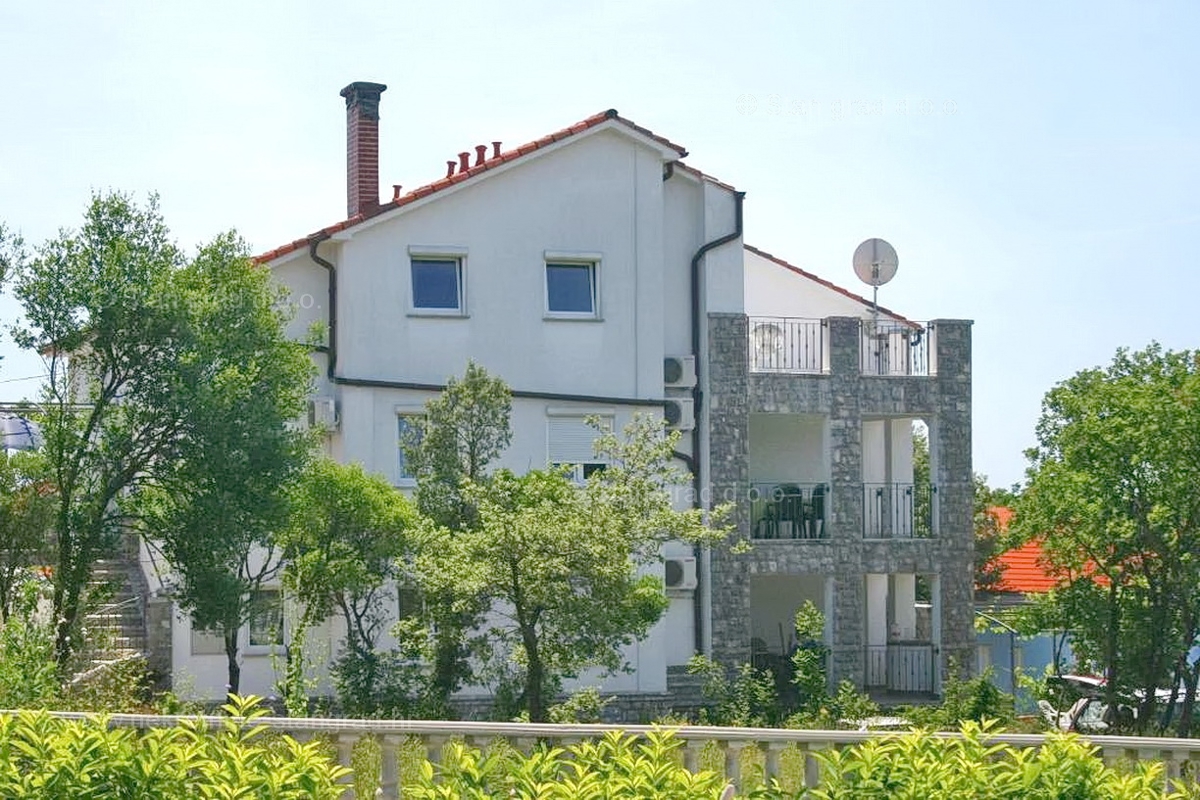 Krk, okolica, samostojna hiša za turistični najem s pogledom na morje!