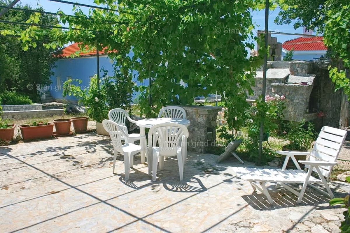 Krk, okolica, samostojna hiša za turistični najem s pogledom na morje!