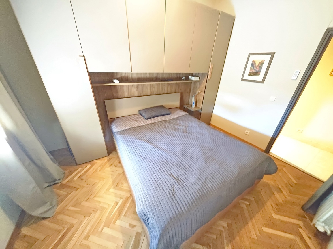 Njivice, enonadstropna hiša na odlični lokaciji v bližini morja!