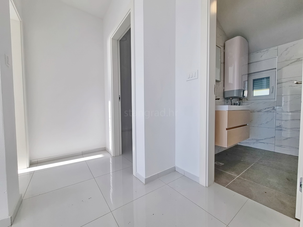 Crikvenica, dvosobno stanovanje v novogradnji blizu morja!