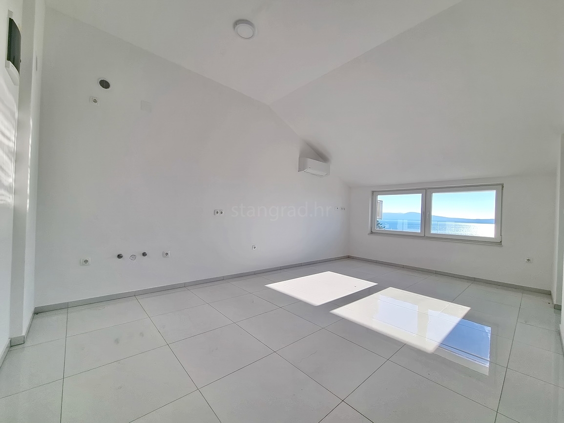 Crikvenica, dvosobno stanovanje v novogradnji blizu morja!