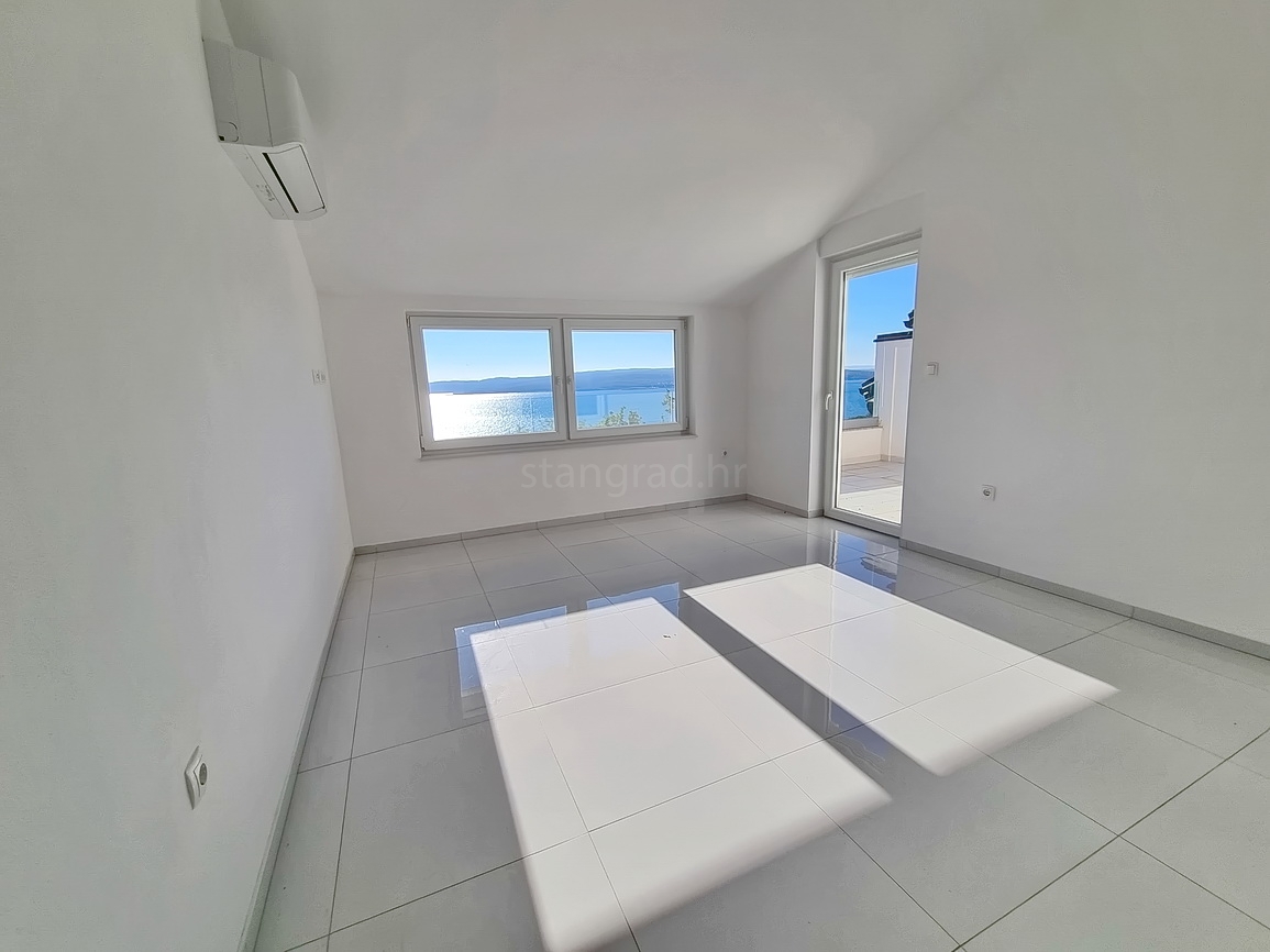 Crikvenica, dvosobno stanovanje v novogradnji blizu morja!