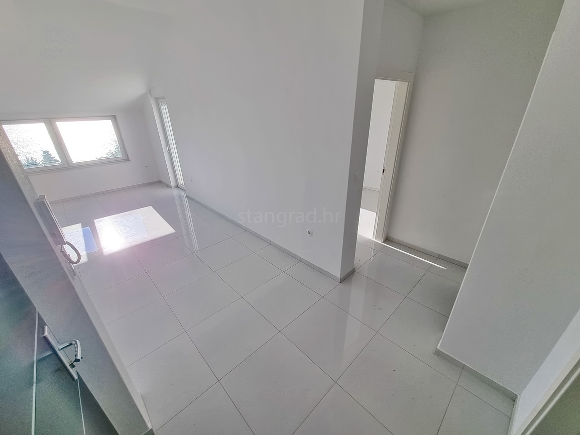 Crikvenica, dvosobno stanovanje v novogradnji blizu morja!