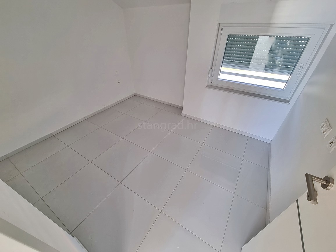 Crikvenica, dvosobno stanovanje v novogradnji blizu morja!