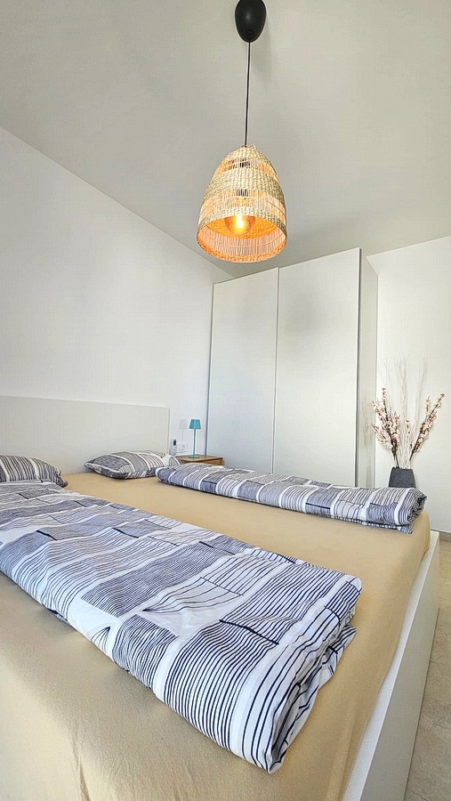 Omišalj, nov pritlični stan z vrtom in pogledom na morje!