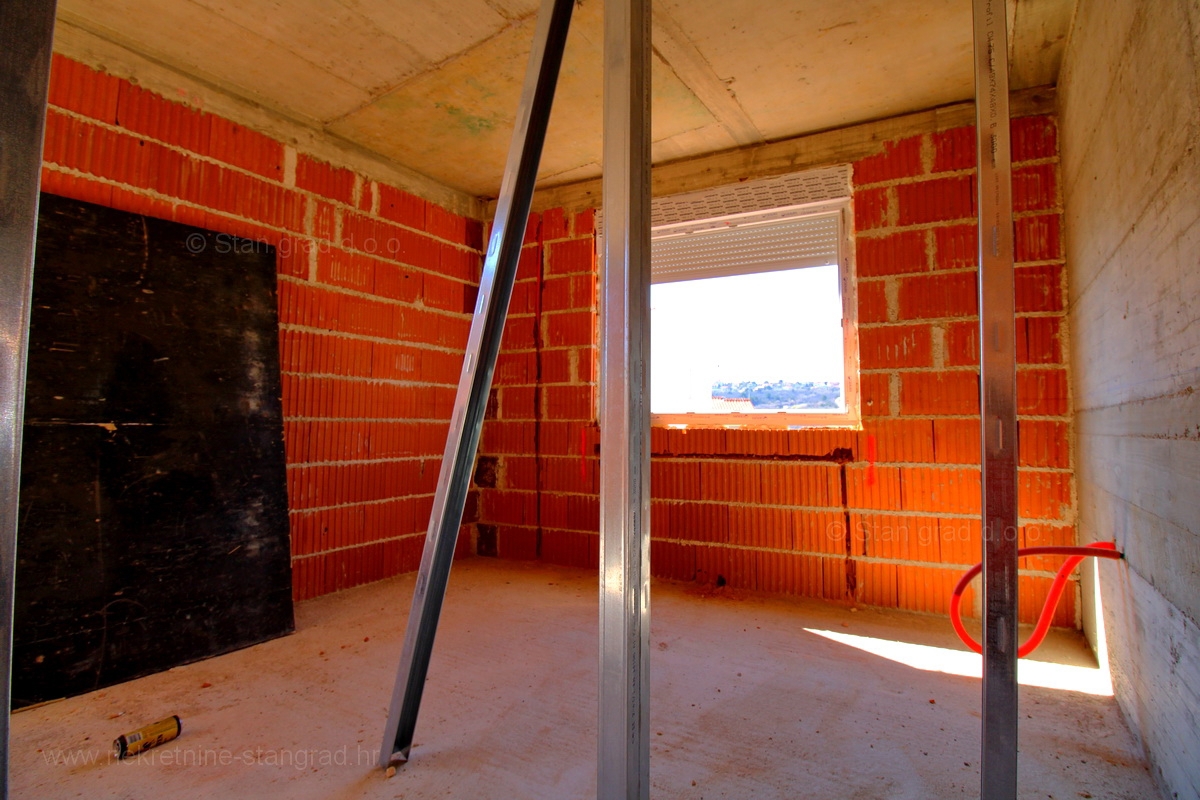 Šilo, novo stanovanje v 1. nadstropju s pogledom na morje, PRODAJA!