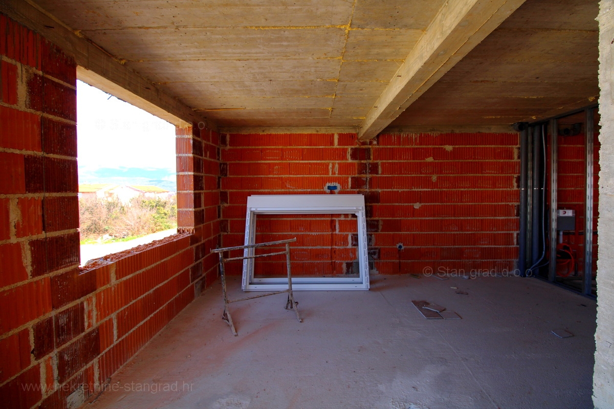 Šilo, novo stanovanje v 1. nadstropju s pogledom na morje, PRODAJA!