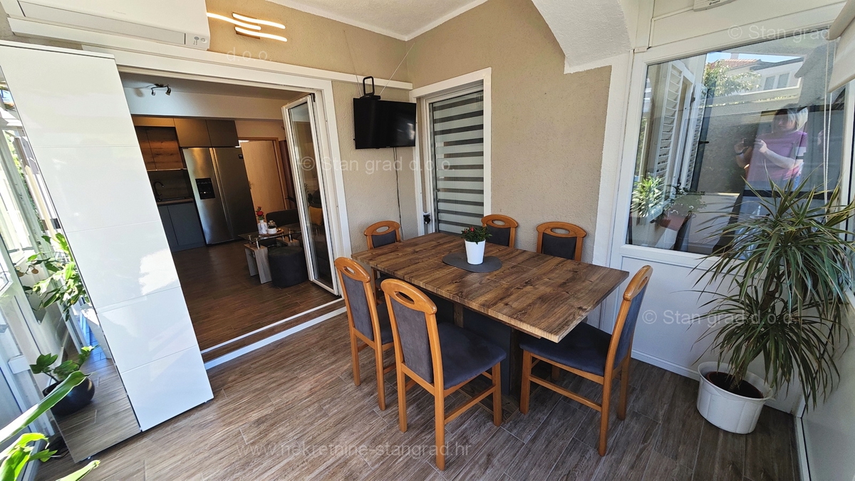 Malinska, apartma v pritličju blizu centra!
