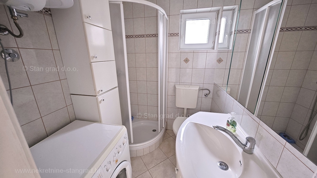 Zaliv Soline, dvoetažni apartma z odprtim pogledom na morje!