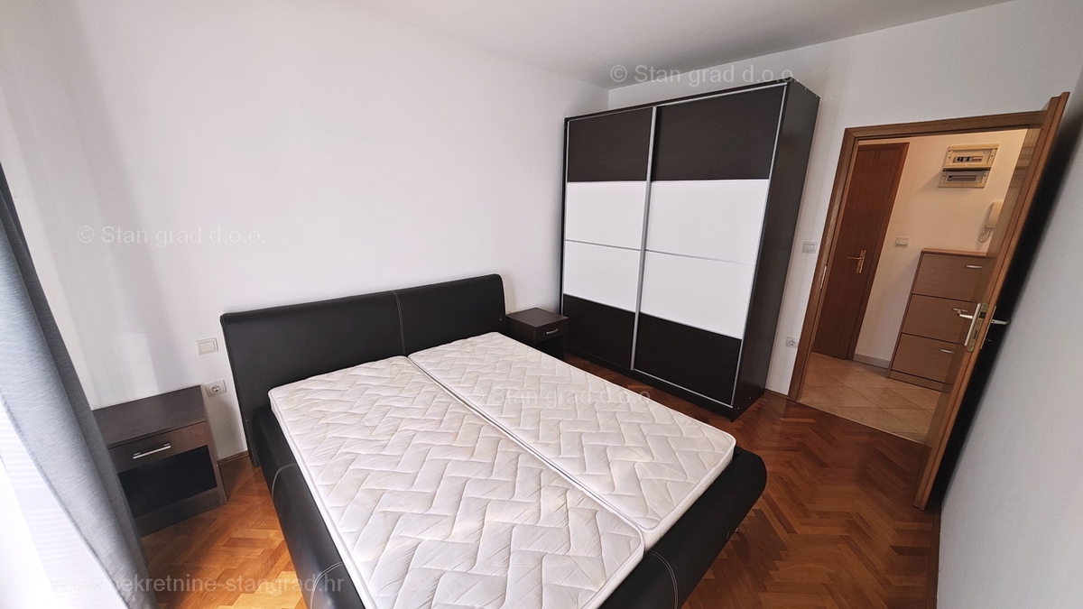 Zaliv Soline, apartma z odprtim pogledom na morje!