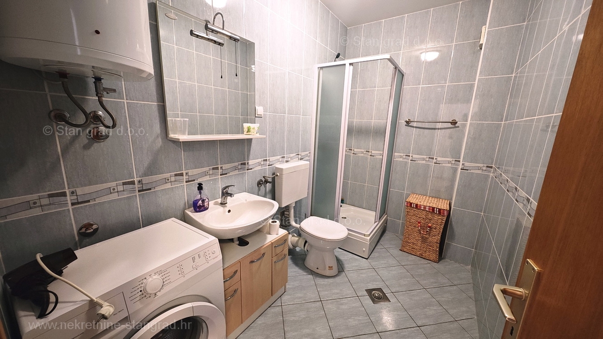 Zaliv Soline, apartma z odprtim pogledom na morje!