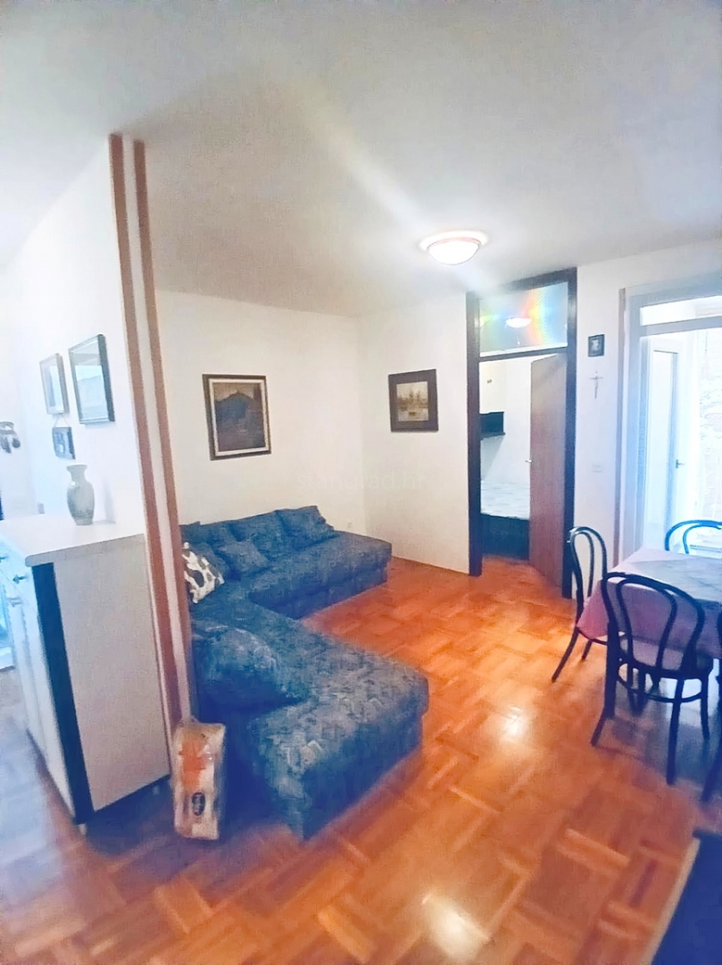 Njivice, enosobno stanovanje v bližini morja!