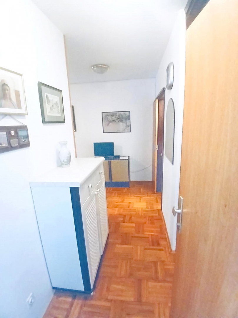 Njivice, enosobno stanovanje v bližini morja!