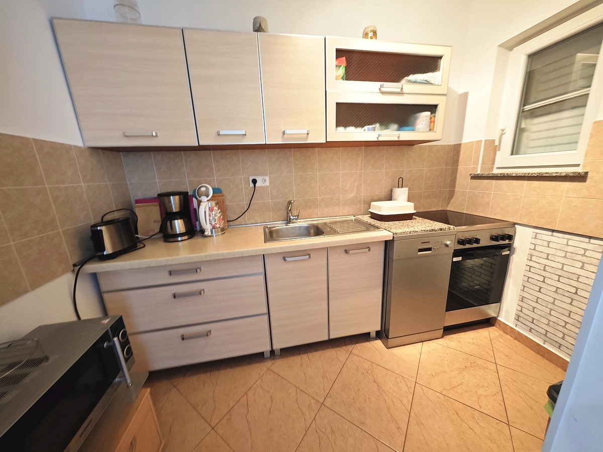 Zaliv Soline, dvoetažni apartma blizu morja!