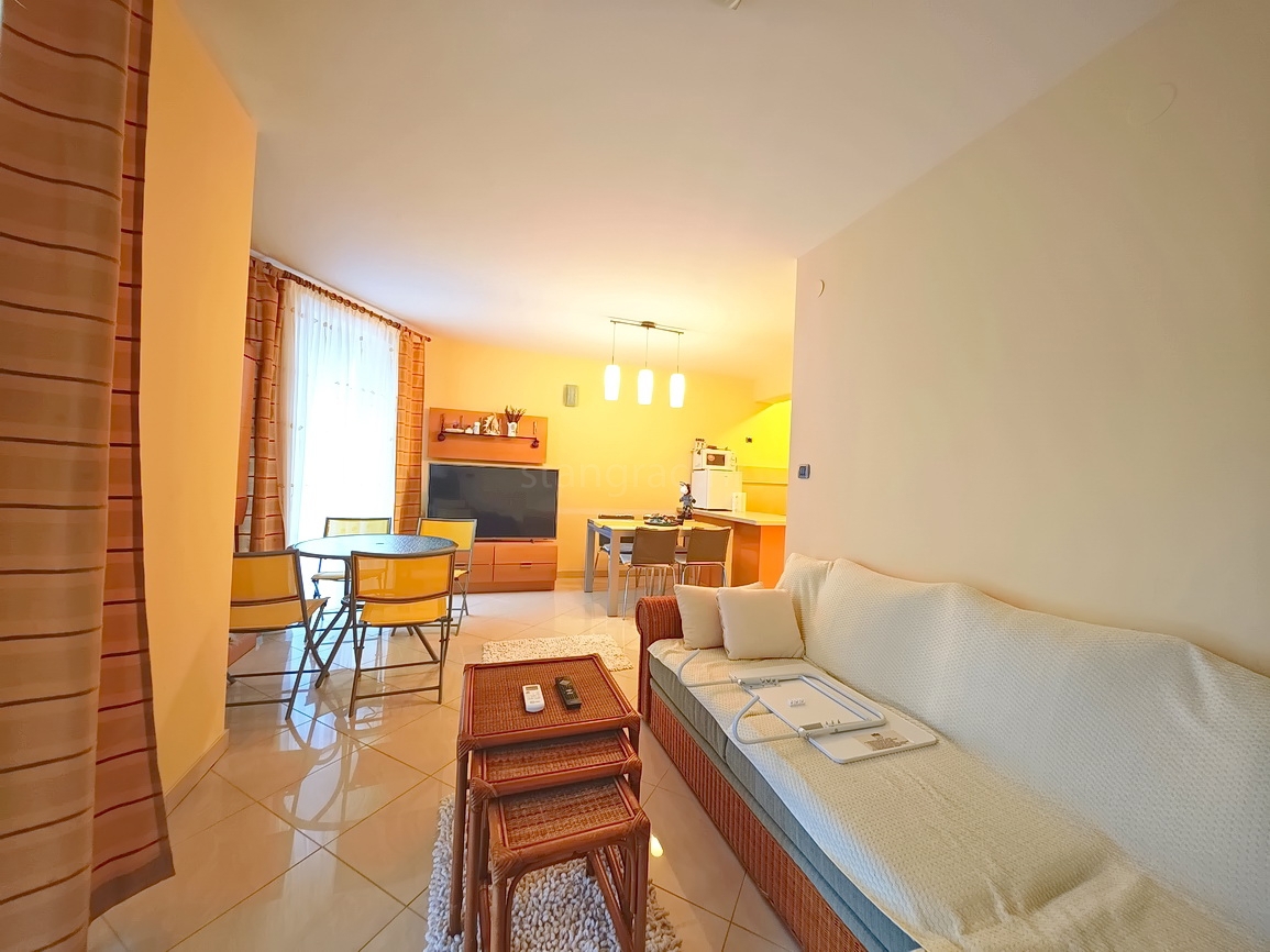 Baška, dvosobno stanovanje v 1. nadstropju z vrtom!