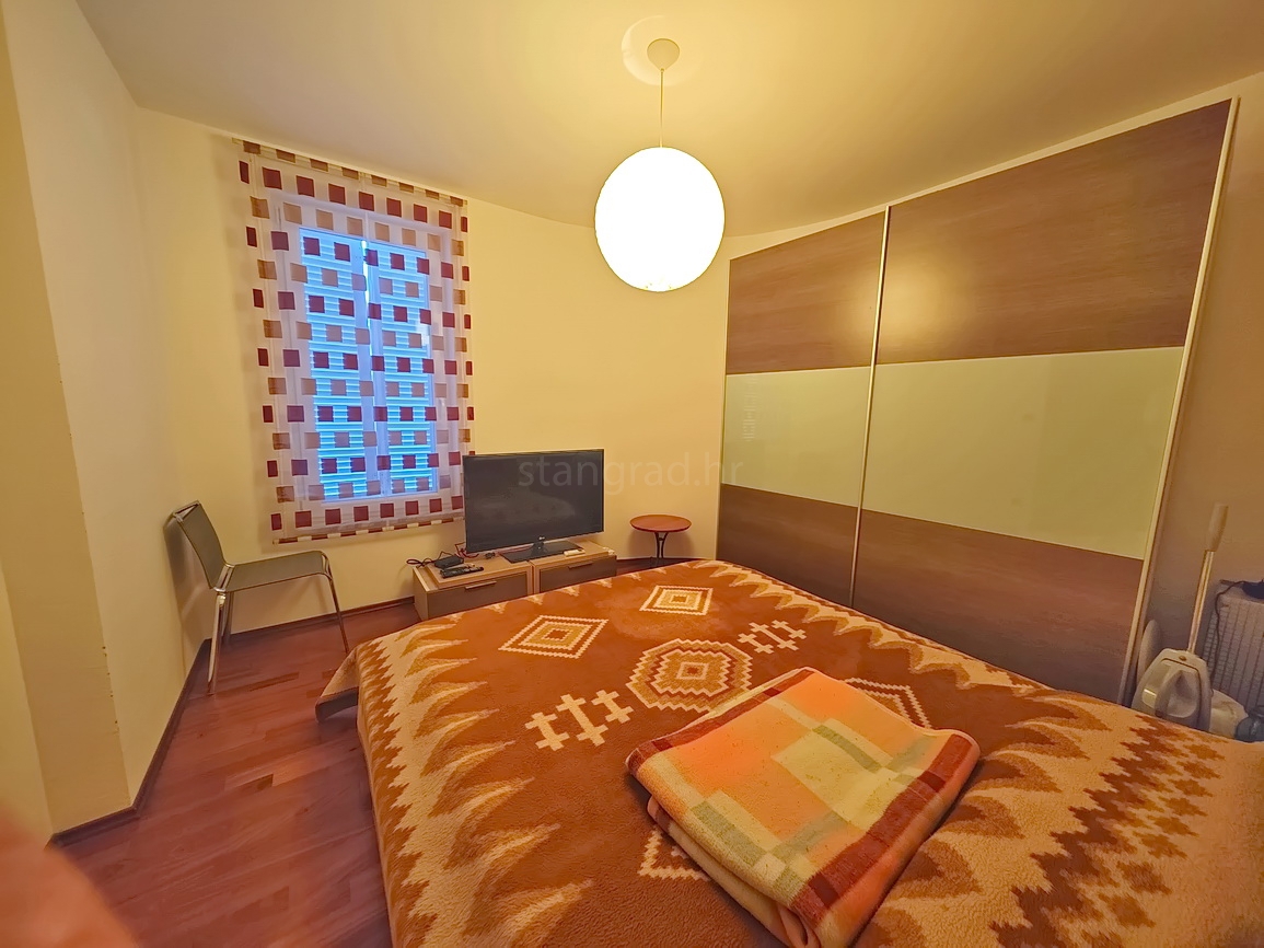 Baška, dvosobno stanovanje v 1. nadstropju z vrtom!