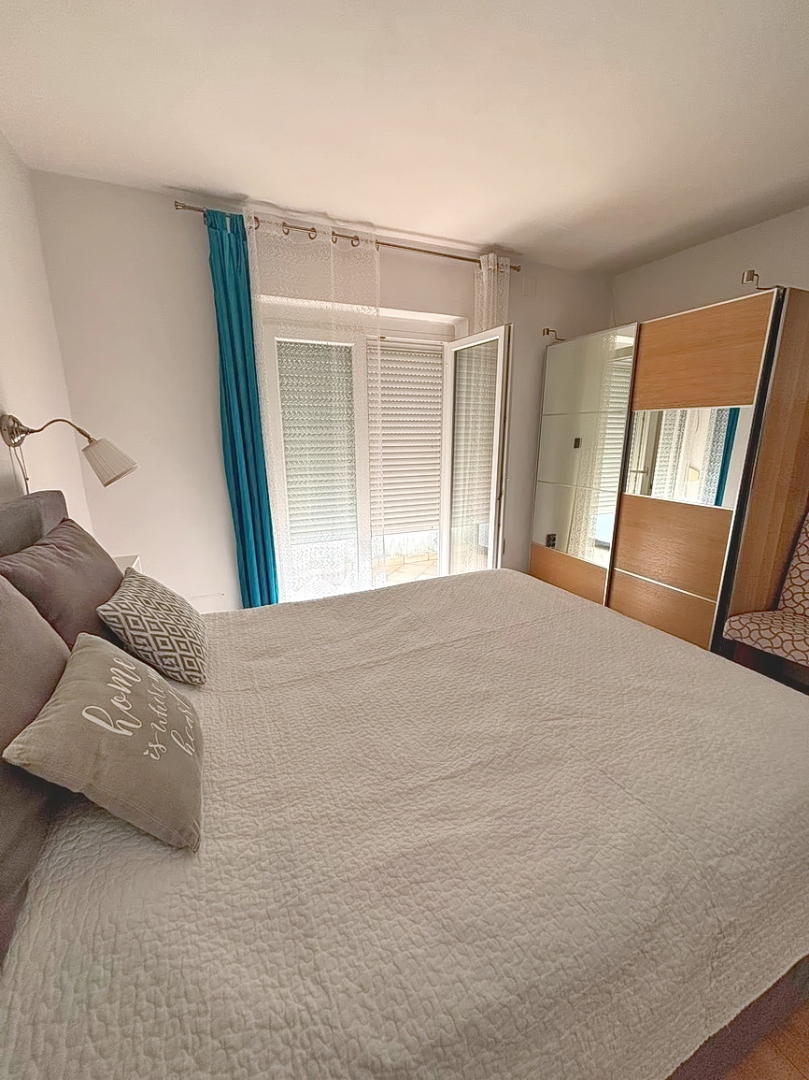 Krk, dvosobno stanovanje s pogledom na morje!