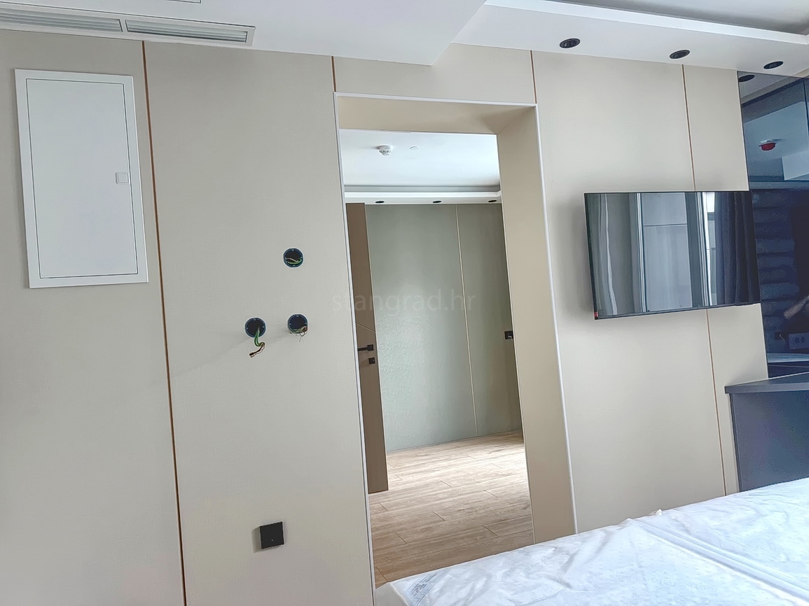 Crikvenica, enosobno stanovanje v moderno zasnovani stavbi!