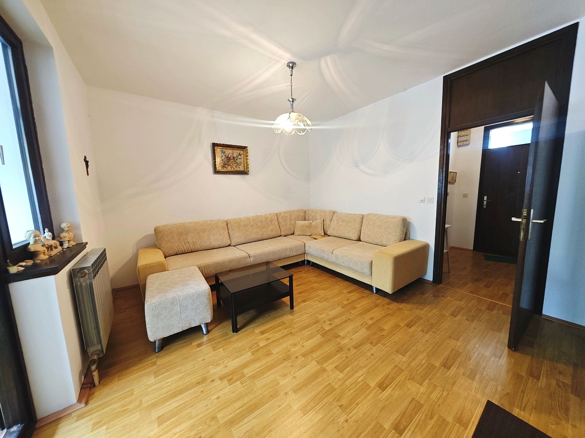 Njivice, enosobno stanovanje v bližini morja!