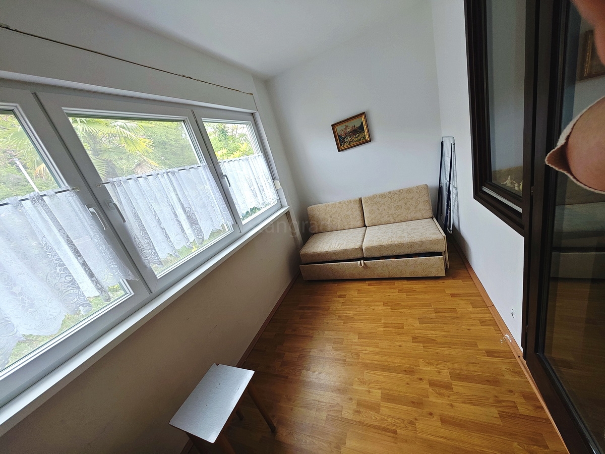 Njivice, enosobno stanovanje v bližini morja!