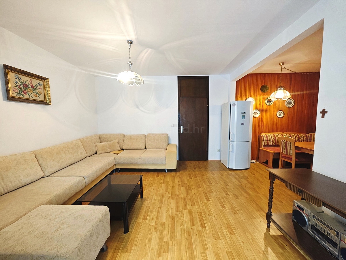 Njivice, enosobno stanovanje v bližini morja!