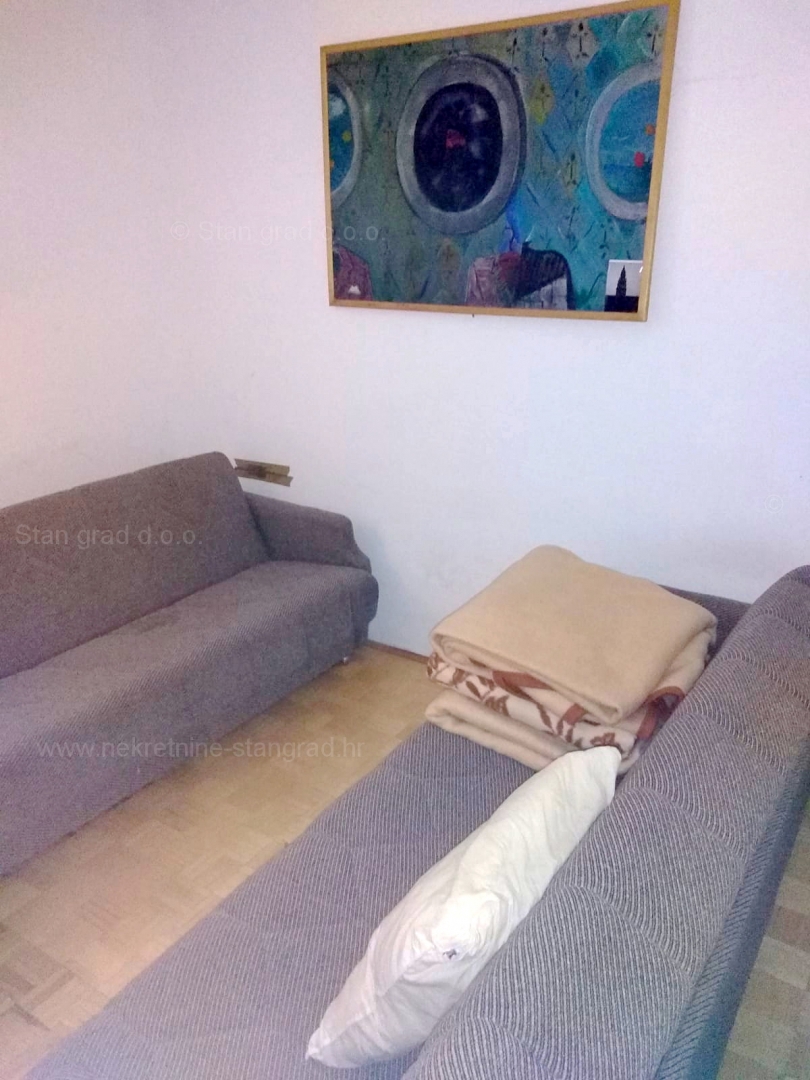 Baška, okolica, 2 kamniti hiši v nizu, PRODAMO!
